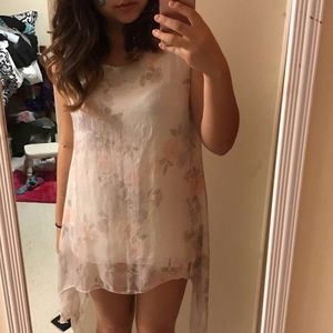 Flowy flower sleeveless top